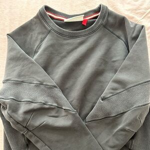 Wilson black sweatshirt